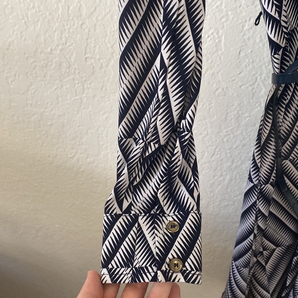 Anne Klein size small blue collared button up dress with blue belt - Picture 3 of 7